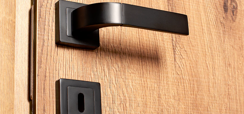 Weekend Lockout Assistance Troubleshooting in Laguna Beach, California