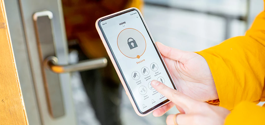 Automatic Door Lock Opener Repair in Laguna Beach, California