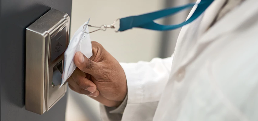 Commercial Locksmith For Rekey in Laguna Beach, CA