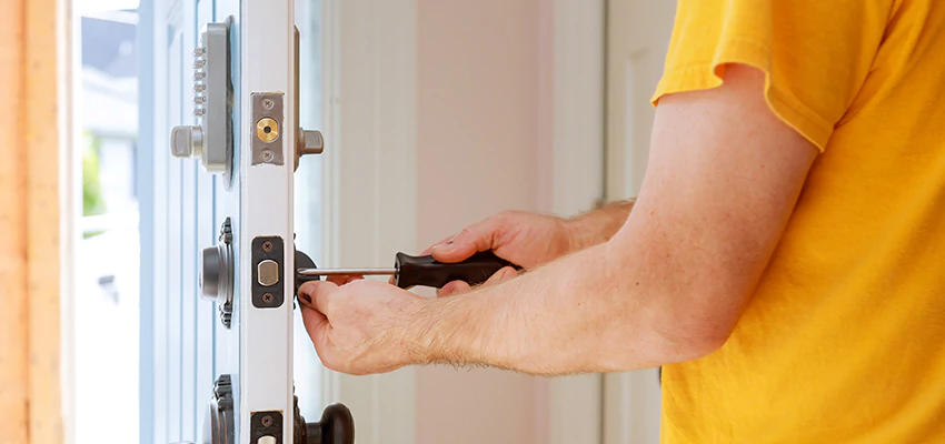 Eviction Locksmith For Key Fob Replacement Services in Laguna Beach, CA