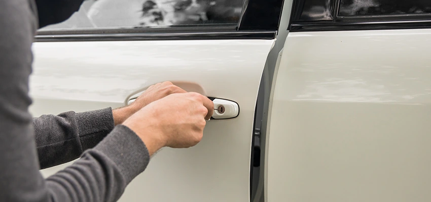 Unlock Car Door Service in Laguna Beach, CA